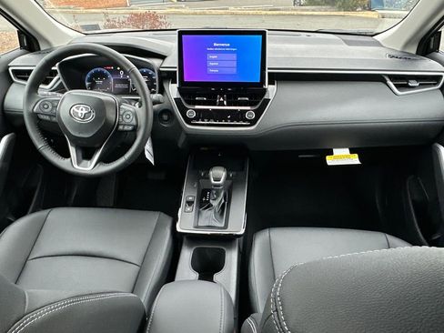 New 2026 Toyota Corolla Cross XLE image 15