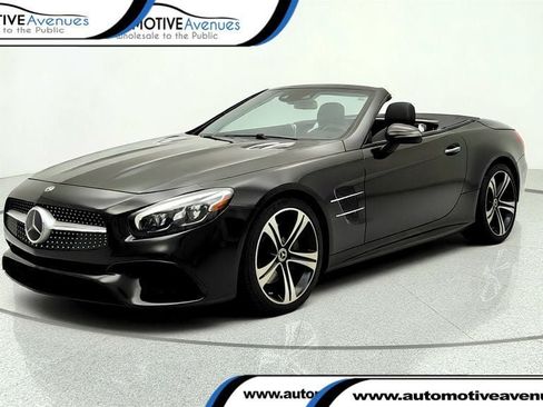 Used 2018 Mercedes-Benz SL 450 w/ Premium I Package image 1