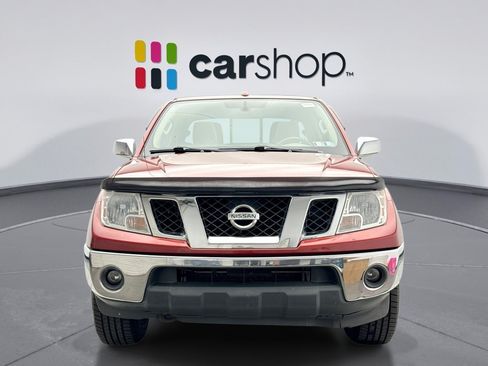 Used 2014 Nissan Frontier SL w/ SL Moonroof Package AWD/4WD image 8