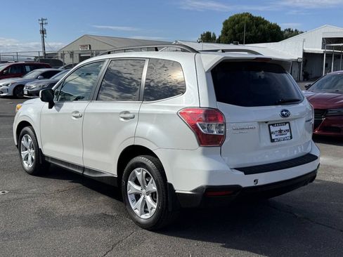 Used 2014 Subaru Forester 2.5i Limited AWD/4WD image 3