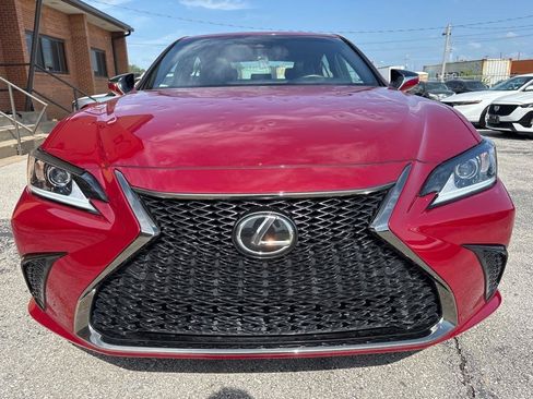 Used 2021 Lexus ES 350 F Sport w/ Accessory Package FWD image 3