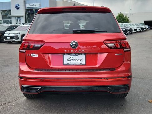 Used 2024 Volkswagen Tiguan SE R-Line w/ MDO Package, Two-Row AWD/4WD image 11