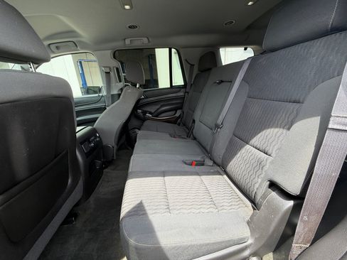 Used 2015 GMC Yukon SLE w/ Convenience Package AWD/4WD image 25