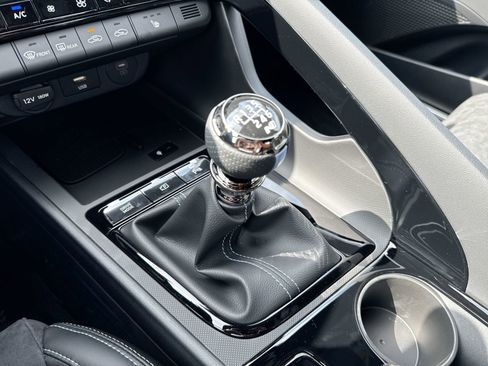 New 2025 Hyundai Elantra N image 21