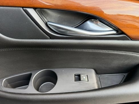 Used 2019 Cadillac Escalade Luxury image 37