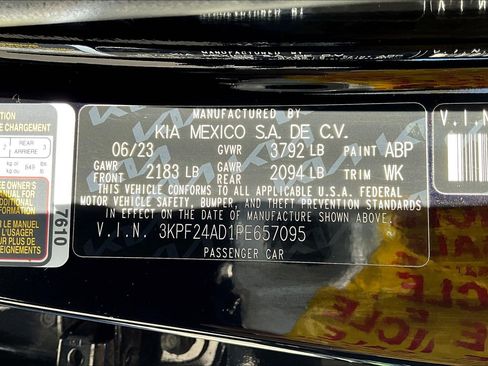 Used 2023 Kia Forte LXS FWD image 11