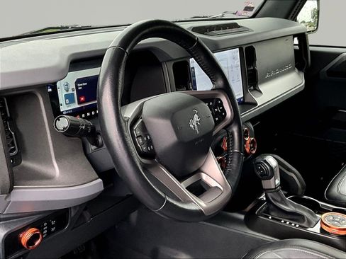 Used 2024 Ford Bronco Everglades AWD/4WD image 17