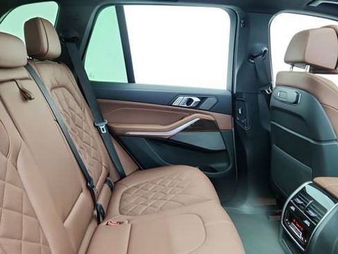 Used 2026 BMW X5 sDrive40i RWD image 24