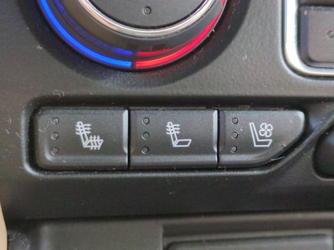 Used 2021 Chevrolet Tahoe Premier image 22