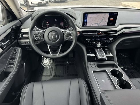 Certified 2025 Acura MDX SH-AWD image 8
