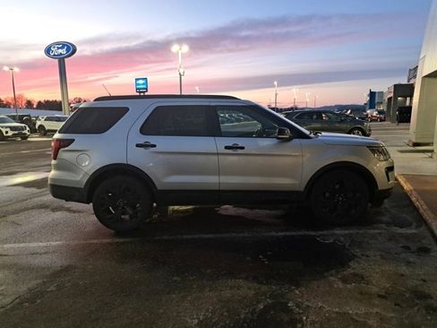 Used 2019 Ford Explorer Sport w/ Equipment Group 401A image 2