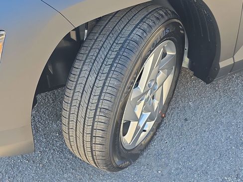 New 2026 Hyundai Kona SE image 40