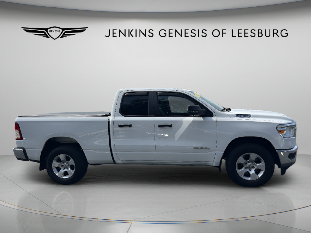 Used 2023 RAM 1500 Big Horn AWD/4WD image 3