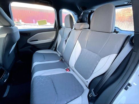 Used 2025 Subaru Forester image 22