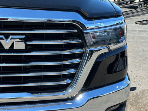 Used 2025 RAM 1500 Laramie image 52