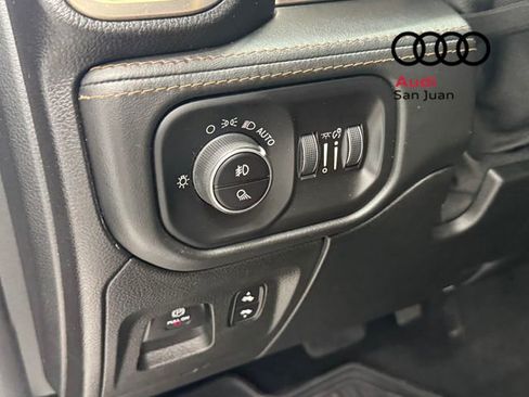 Used 2019 RAM 1500 Limited w/ Body Color Bumper Group AWD/4WD image 29