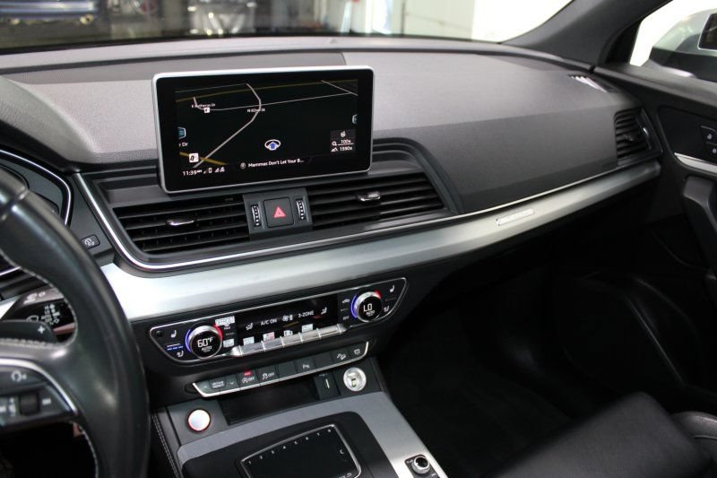 Used 2018 Audi SQ5 Premium Plus w/ S Sport Package AWD/4WD image 27
