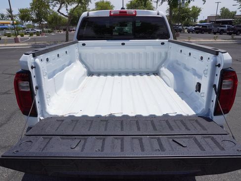 New 2026 GMC Canyon Elevation w/ Convenience Package RWD image 8