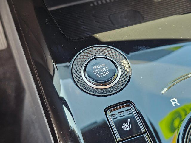 Certified 2024 Kia Niro EX w/ EX Cold Weather Package FWD image 34