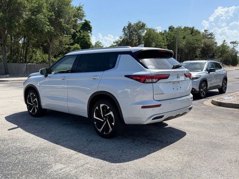 Used 2024 Mitsubishi Outlander SEL FWD image 4