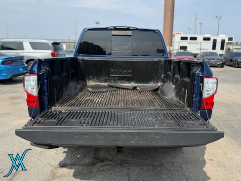 Used 2021 Nissan Titan SV w/ SV Convenience Package AWD/4WD image 36