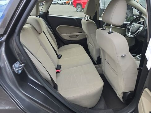 Used 2017 Ford Fiesta SE image 24