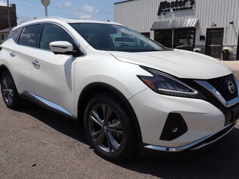 Used 2022 Nissan Murano Platinum w/ Cargo Package AWD/4WD image 2