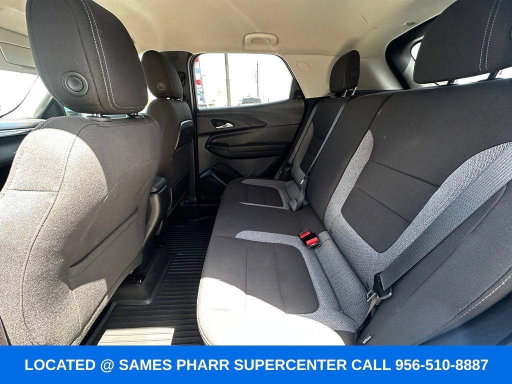 Used 2024 Chevrolet TrailBlazer LT w/ LT Cold Weather Package FWD image 21