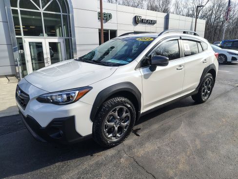 Used 2021 Subaru Crosstrek 2.5i Sport w/ Moonroof Package image 2