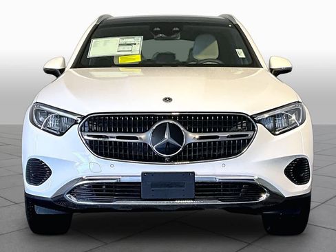 New 2026 Mercedes-Benz GLC 300 4MATIC image 2