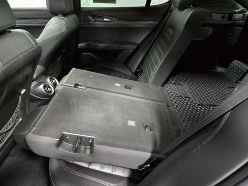 Used 2022 Alfa Romeo Stelvio Quadrifoglio w/ Active Assist Plus Package image 40