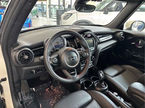 Used 2020 MINI Cooper S image 11