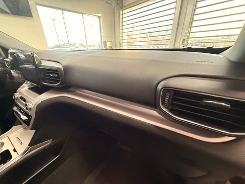 Used 2023 Ford Explorer XLT w/ Equipment Group 202A image 20