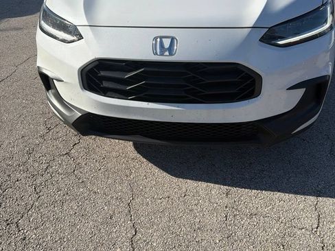 Used 2024 Honda HR-V Sport image 6