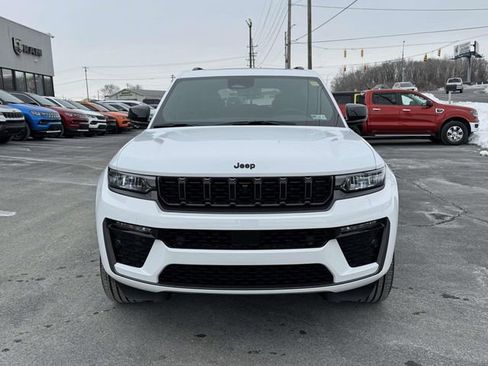 New 2026 Jeep Grand Cherokee Limited AWD/4WD image 24