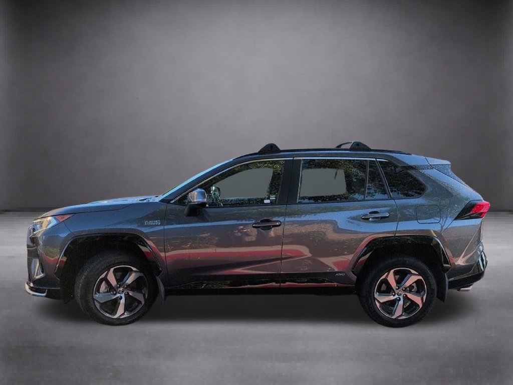 Used 2021 Toyota RAV4 SE w/ Weather & Moonroof Package AWD/4WD image 6