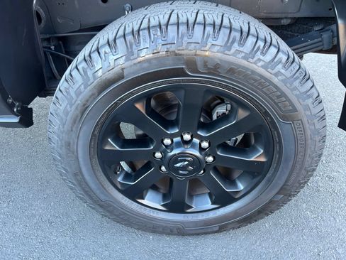 Used 2022 RAM 3500 Big Horn w/ Level C Equiment Group AWD/4WD image 14