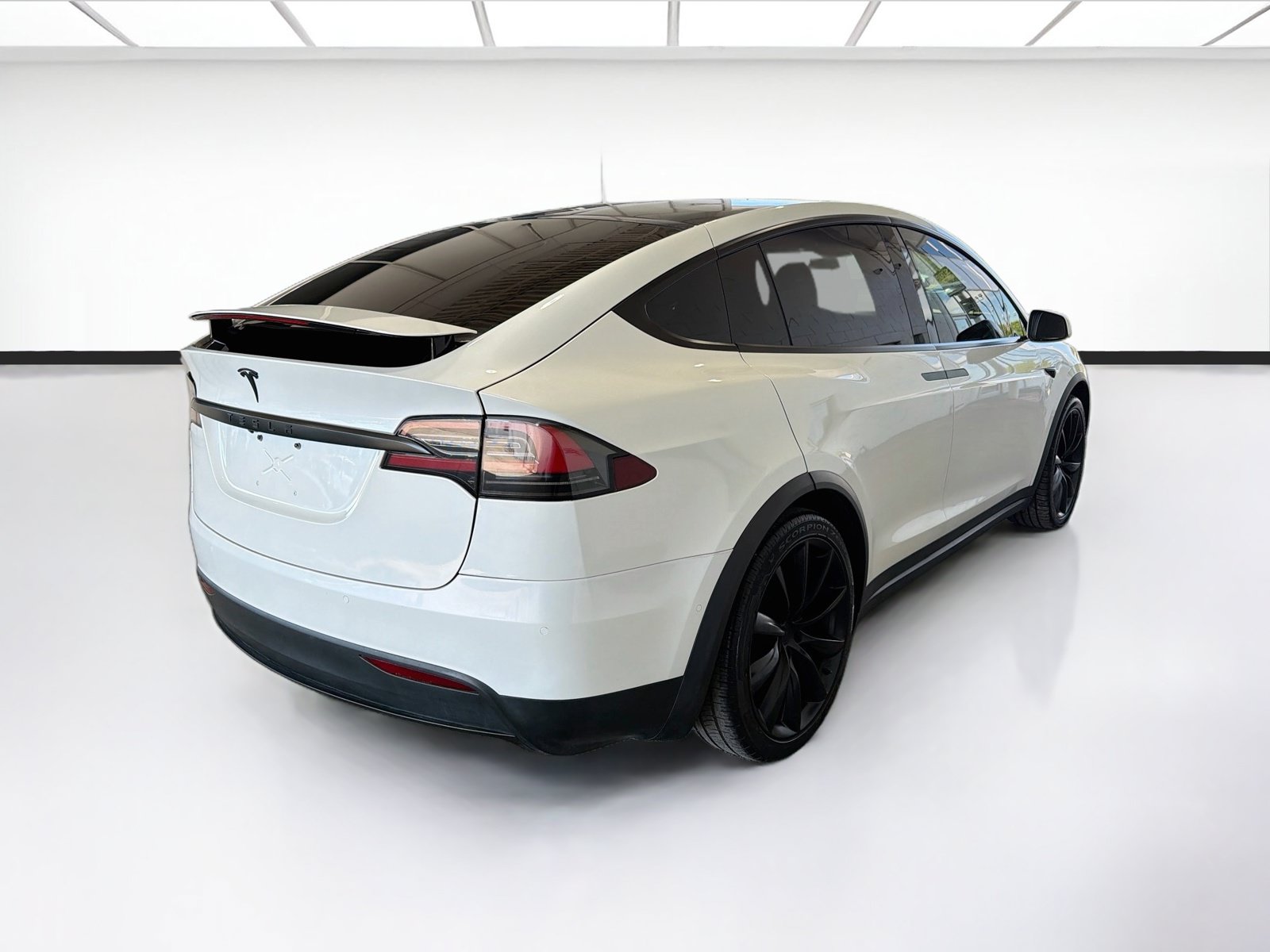 Used 2020 Tesla Model X Performance AWD/4WD image 4