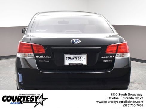 Used 2010 Subaru Legacy 3.6R Limited w/ Popular Equipment Group 3B image 5