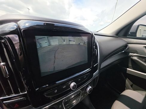 Used 2019 Chevrolet Traverse LT AWD/4WD image 20