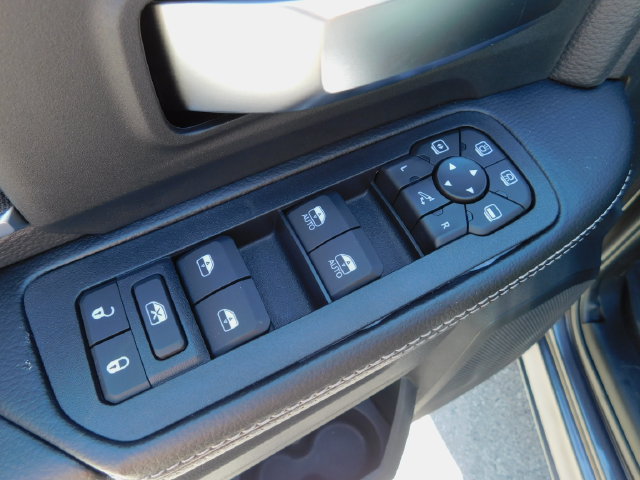 New 2026 RAM 3500 Big Horn AWD/4WD image 13