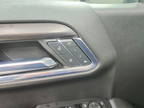 Used 2022 GMC Sierra 1500 SLT w/ SLT Premium Plus Package image 21