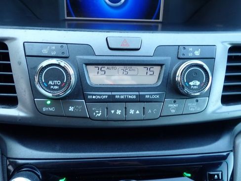 Used 2014 Honda Odyssey EX-L image 20