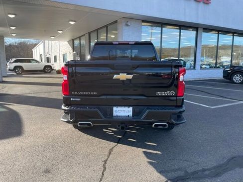 Used 2022 Chevrolet Silverado 1500 High Country AWD/4WD image 6
