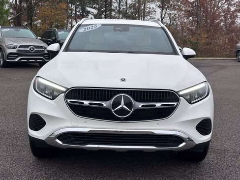 Used 2025 Mercedes-Benz GLC 300 GLC 300 image 3
