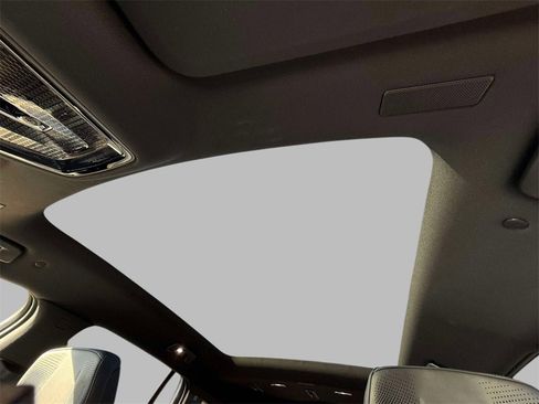 New 2025 Cadillac Escalade IQ Luxury 1 image 21