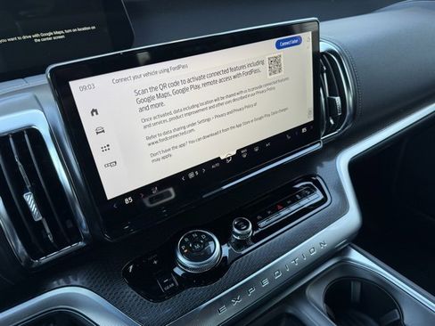 New 2025 Ford Expedition Max Platinum w/ Stealth Appearance Package image 14