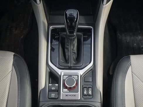 Used 2020 Subaru Forester Limited image 28