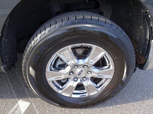 Used 2015 Ford F150 XLT w/ Equipment Group 302A Luxury image 28