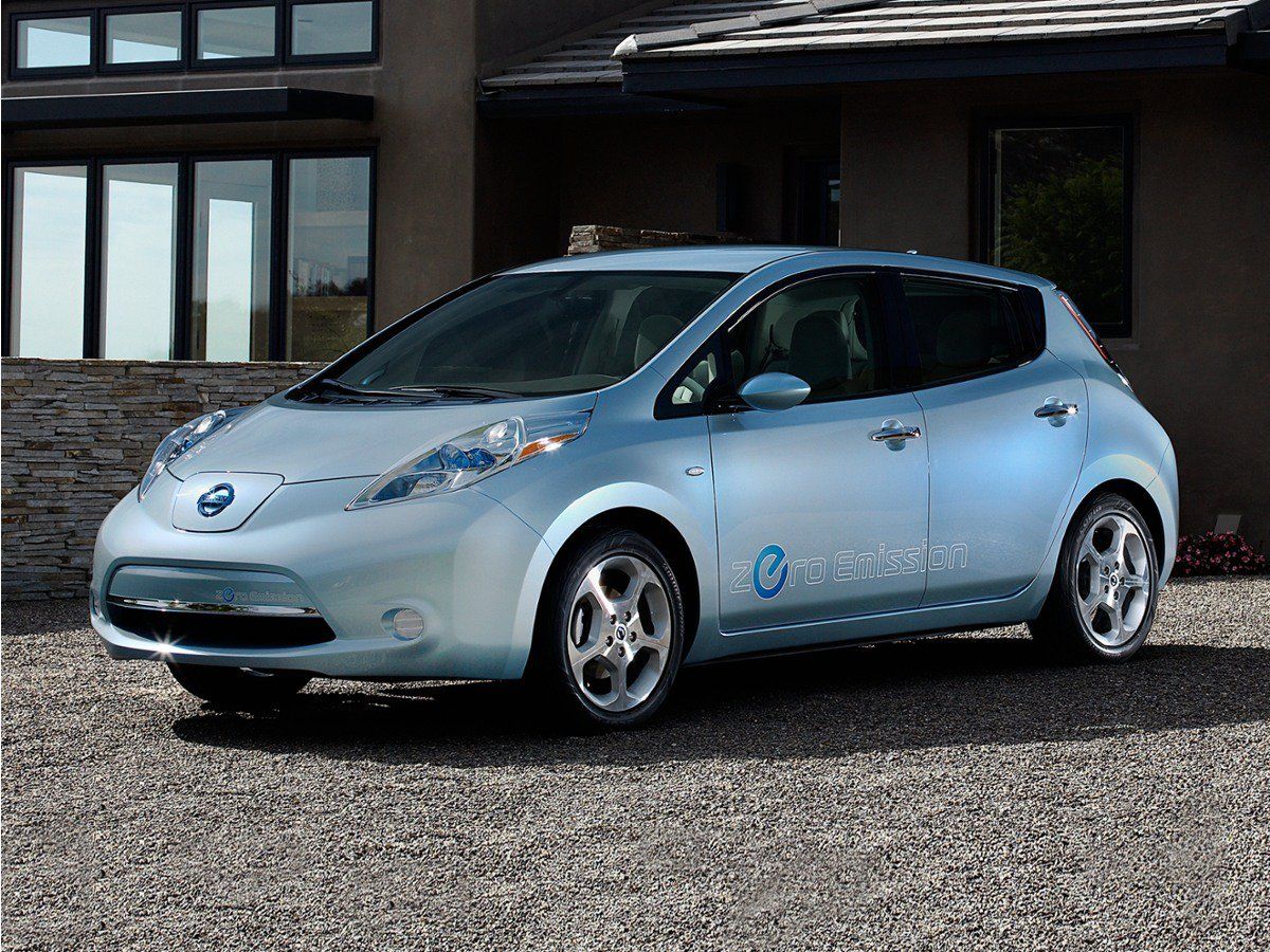 Used 2014 Nissan Leaf SV FWD image 1